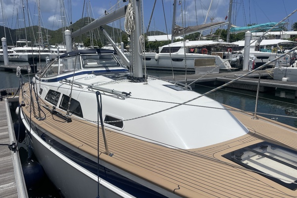 Umami 34ft Hallberg Rassy Yacht For Sale