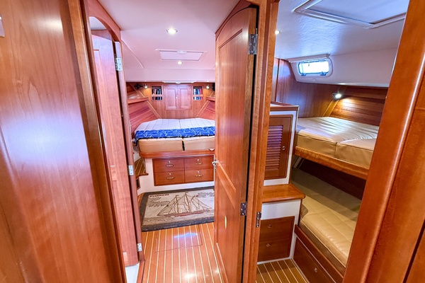 Casta Diva 50ft MJM Yacht For Sale