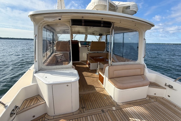 Casta Diva 50ft MJM Yacht For Sale