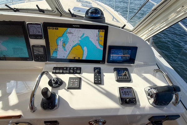 Casta Diva 50ft MJM Yacht For Sale