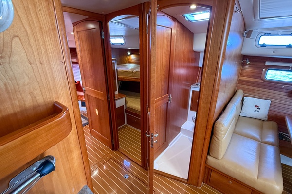 Casta Diva 50ft MJM Yacht For Sale