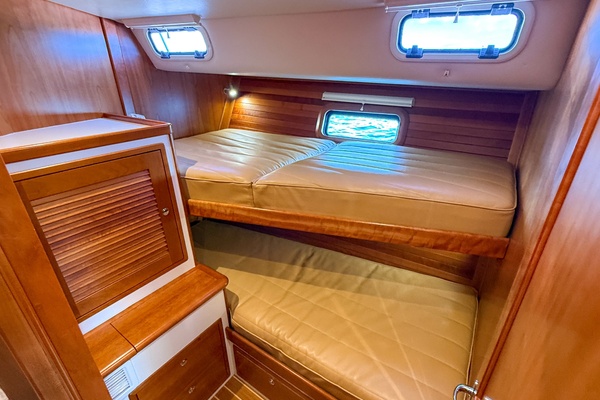 Casta Diva 50ft MJM Yacht For Sale