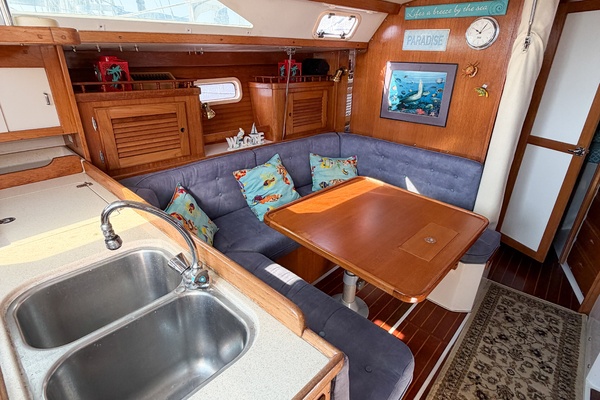 DRAGONFLY 36ft Catalina Yacht For Sale