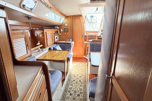 DRAGONFLY 36ft Catalina Yacht For Sale