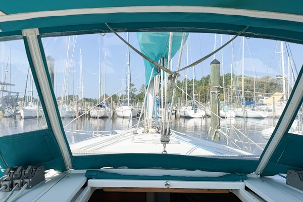 DRAGONFLY 36ft Catalina Yacht For Sale