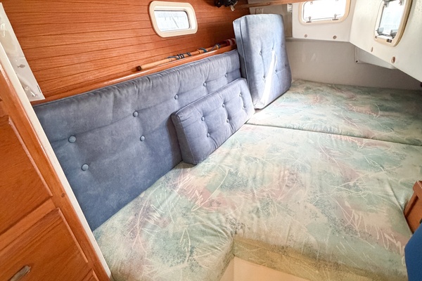 DRAGONFLY 36ft Catalina Yacht For Sale