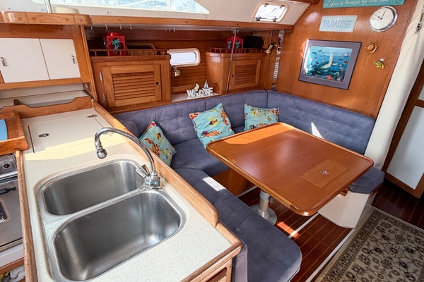 DRAGONFLY 36ft Catalina Yacht For Sale