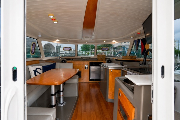 Flight Risk 35ft Fountaine Pajot Yacht For Sale