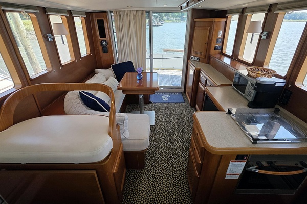 Gracie May 42ft Beneteau Yacht For Sale