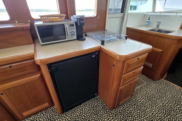 Gracie May 42ft Beneteau Yacht For Sale