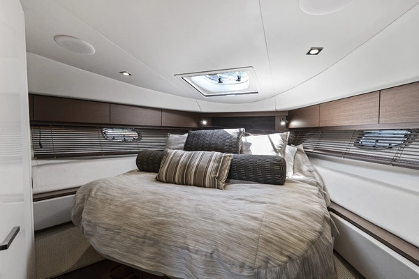 Sea Ray 410 Sundancer Yacht For Sale