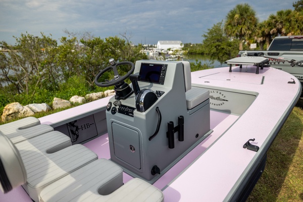 17ft Hell s Bay Yacht For Sale