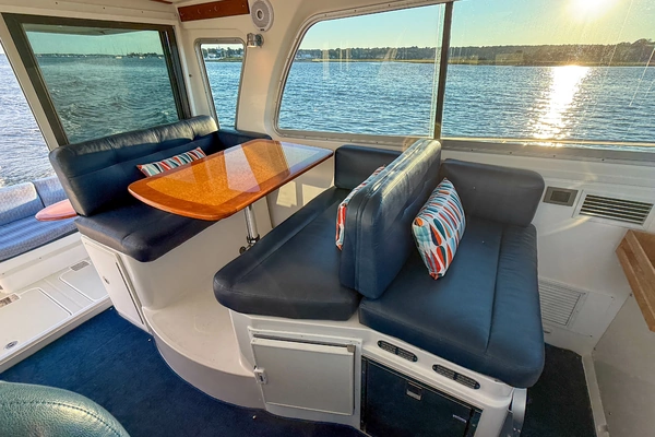 Back Cove 34 Yacht For Sale