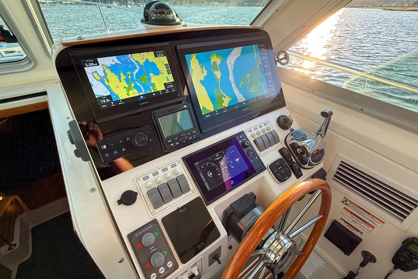 Back Cove 34 Yacht For Sale