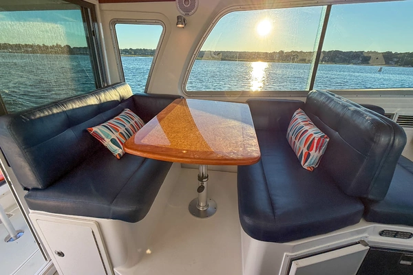 Back Cove 34 Yacht For Sale