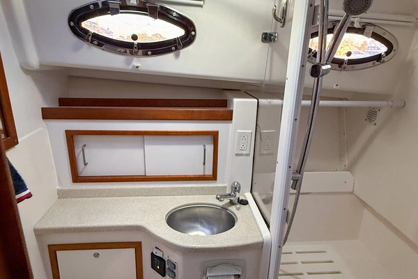 Back Cove 34 Yacht For Sale