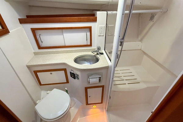 Back Cove 34 Yacht For Sale