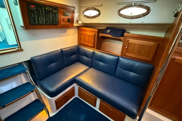 Back Cove 34 Yacht For Sale