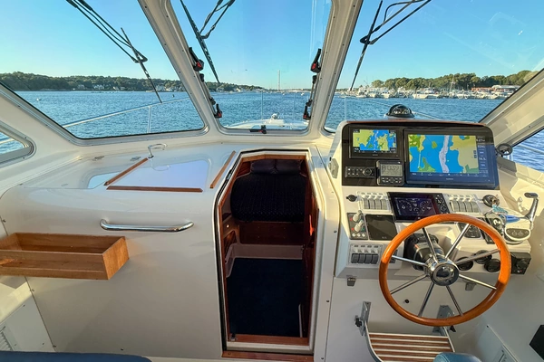 Back Cove 34 Yacht For Sale