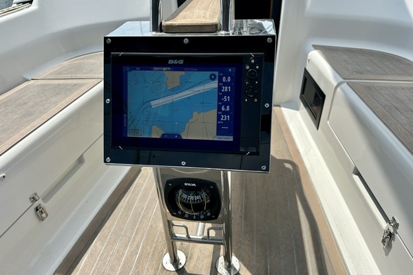 5K on the Bay 35ft Hanse Yacht For Sale