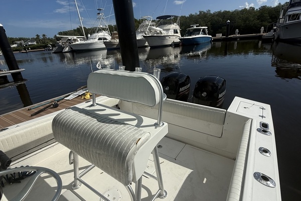 23ft Regulator Yacht For Sale