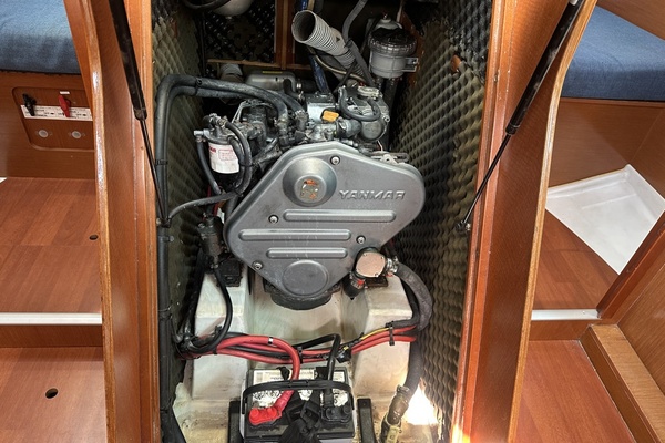 Bullit 40ft Beneteau Yacht For Sale