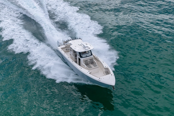 Solace 37CS Yacht For Sale
