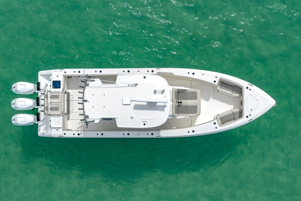 37ft Solace Yacht For Sale