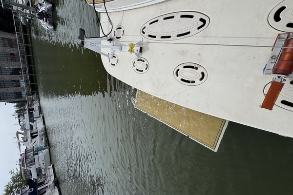 TOOLIN AROUND 37ft Sea Ray Yacht For Sale