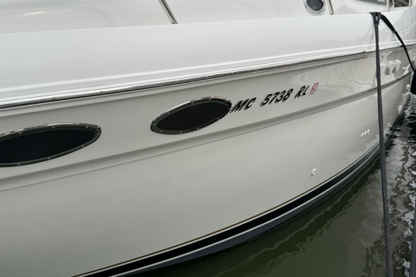 TOOLIN AROUND 37ft Sea Ray Yacht For Sale