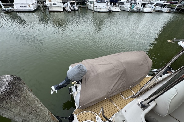 TOOLIN AROUND 37ft Sea Ray Yacht For Sale