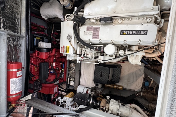 TOOLIN AROUND 37ft Sea Ray Yacht For Sale