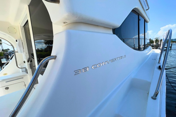 Silverton 38 Convertible