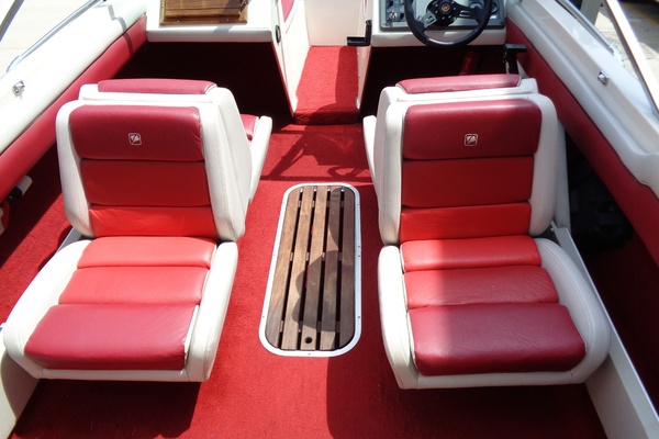 17ft Stingray Yacht For Sale