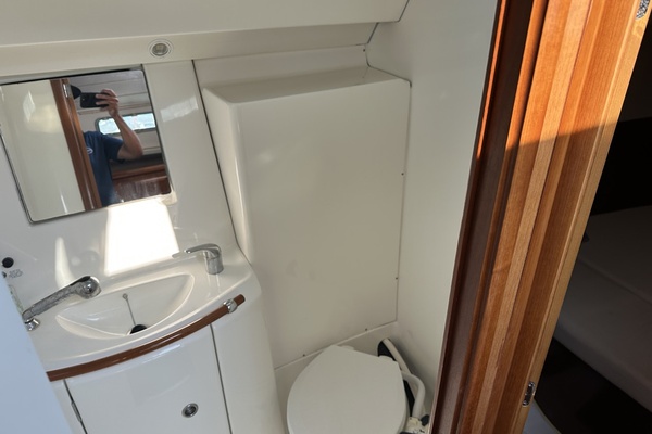 39ft Beneteau Yacht For Sale