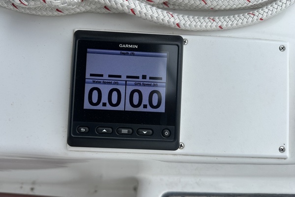 47ft Beneteau Yacht For Sale