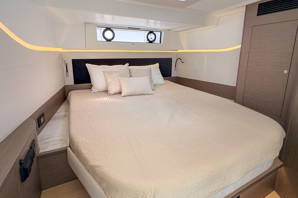 In Stock 40ft Beneteau Yacht For Sale