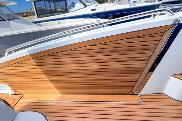 In Stock 40ft Beneteau Yacht For Sale
