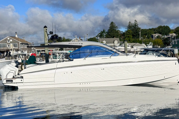40-ft-Beneteau-2027-Gran Turismo 40-In Stock South Dartmouth Massachusetts United States  yacht for sale
