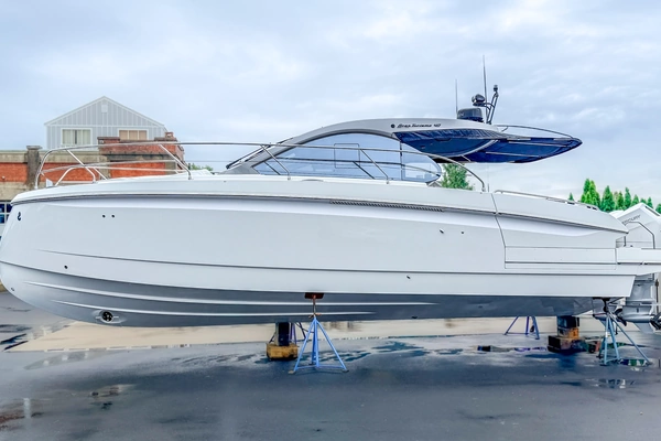 40-ft-Beneteau-2027-Gran Turismo 40-In Stock South Dartmouth Massachusetts United States  yacht for sale