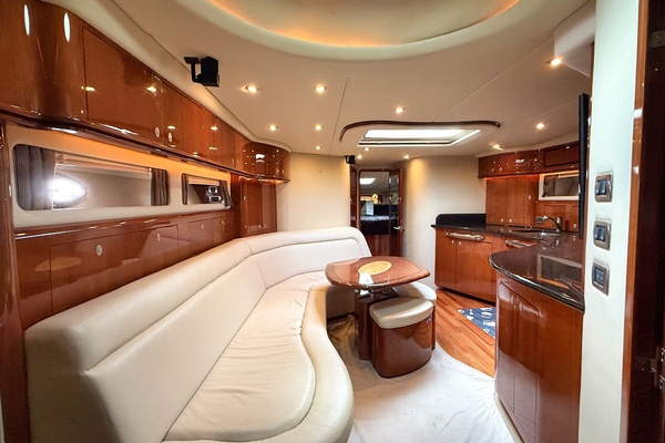 59ft Sea Ray Yacht For Sale