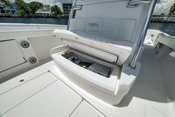 Invincible 39 Yacht For Sale