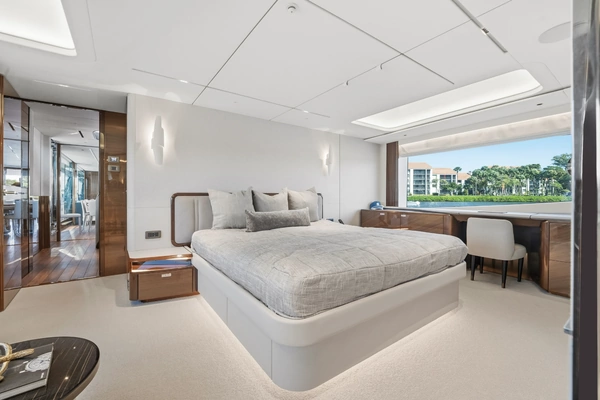 Princess Y95 Yacht For Sale