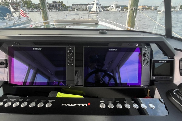 Sundog 37ft Axopar Yacht For Sale