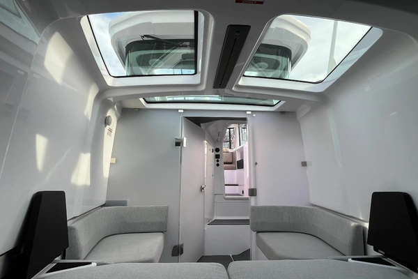 Axopar 37 XC Cross Cabin Yacht For Sale