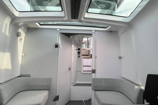 Axopar 37 XC Cross Cabin Yacht For Sale