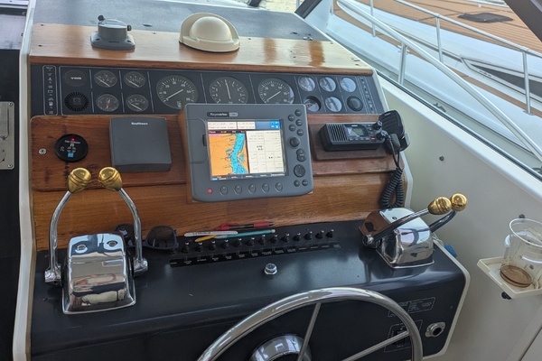 33ft Tiara Yachts Yacht For Sale
