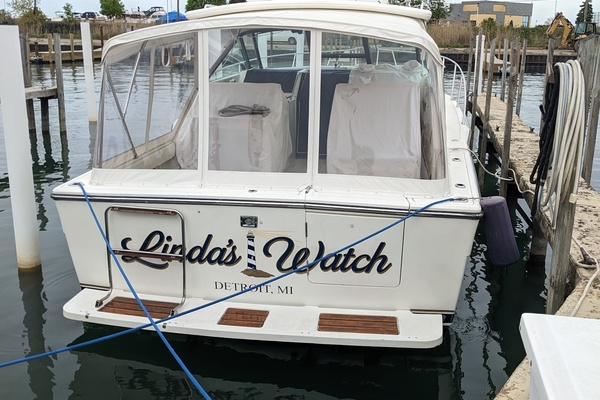 33ft Tiara Yachts Yacht For Sale