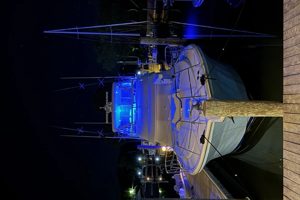 Riviera 51 Flybridge Yacht For Sale