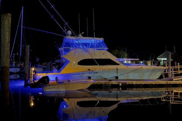 Riviera 51 Flybridge Yacht For Sale